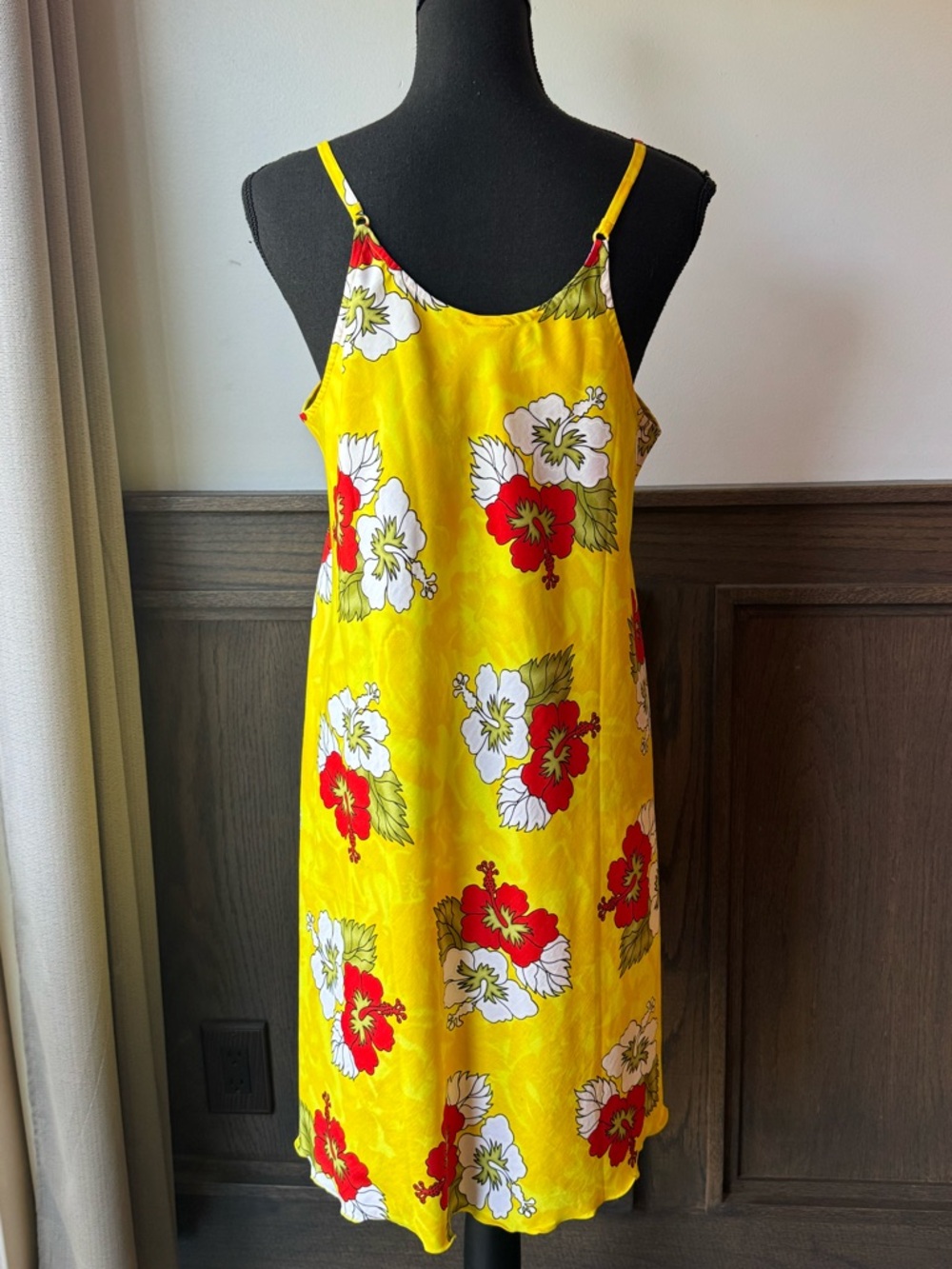 Rima beachwear Yellow Floral Slip Dress with Red & White Blooms Large - Picture 3 of 8